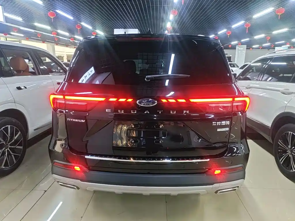 Ford Equator — миниатюра 6