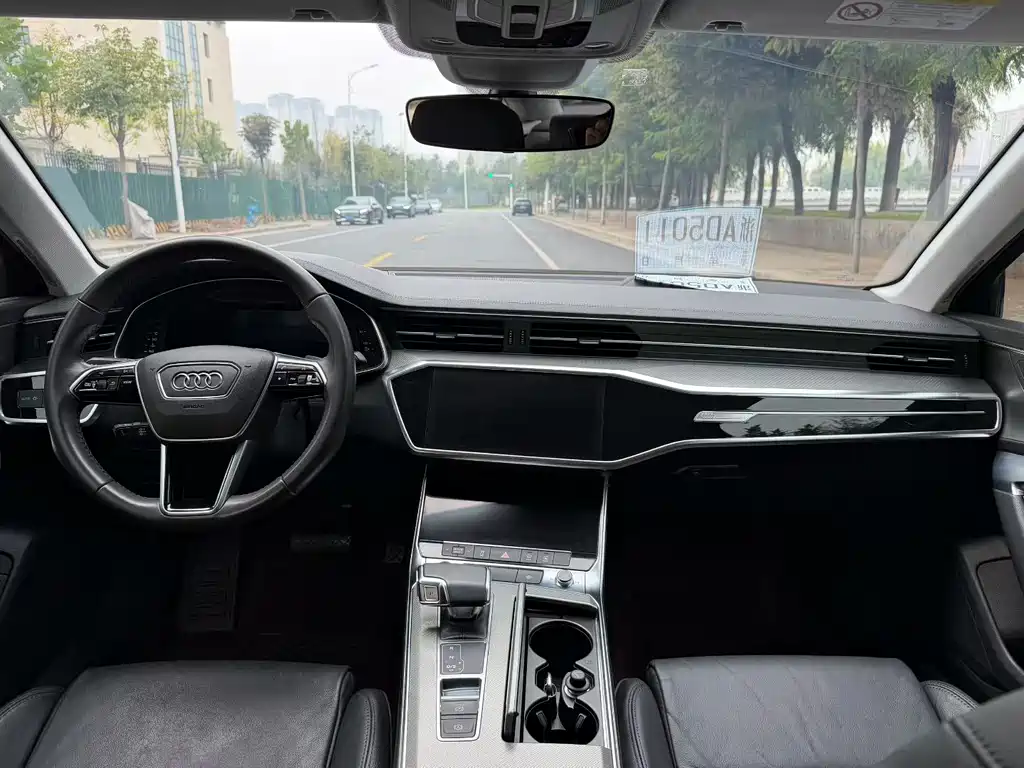 Audi A6L — миниатюра 5