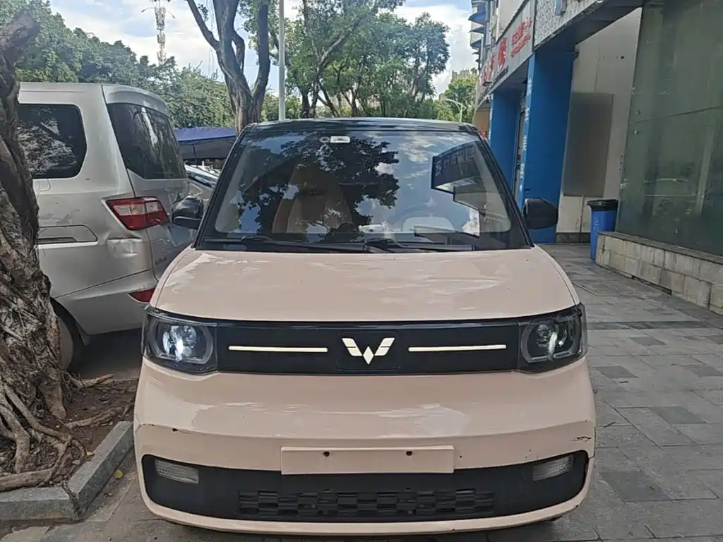 Wuling MINIEV — миниатюра 3