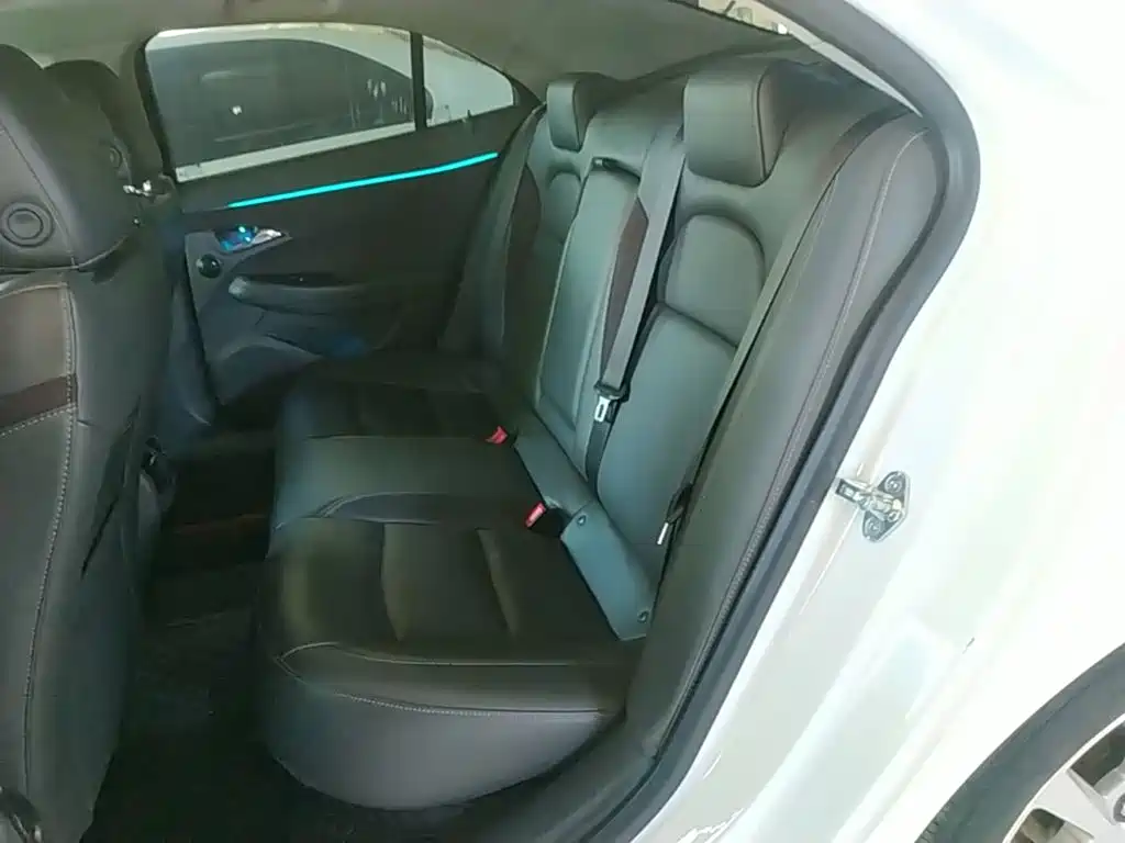 Chevrolet Malibu — миниатюра 17