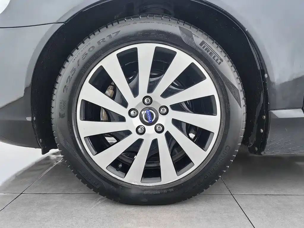 Volvo S80L — миниатюра 17