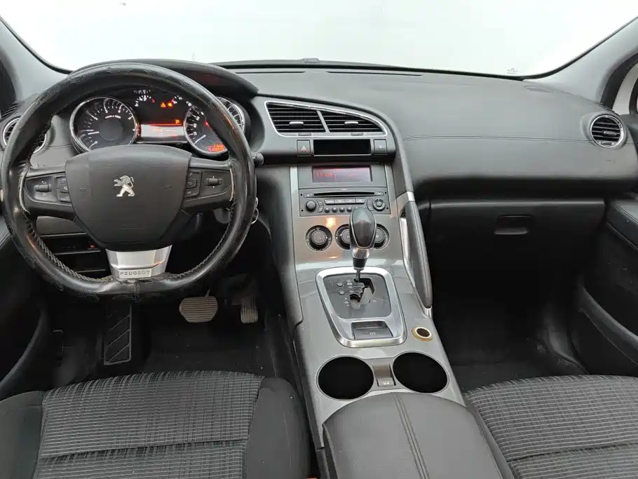 Peugeot 3008 — миниатюра 12