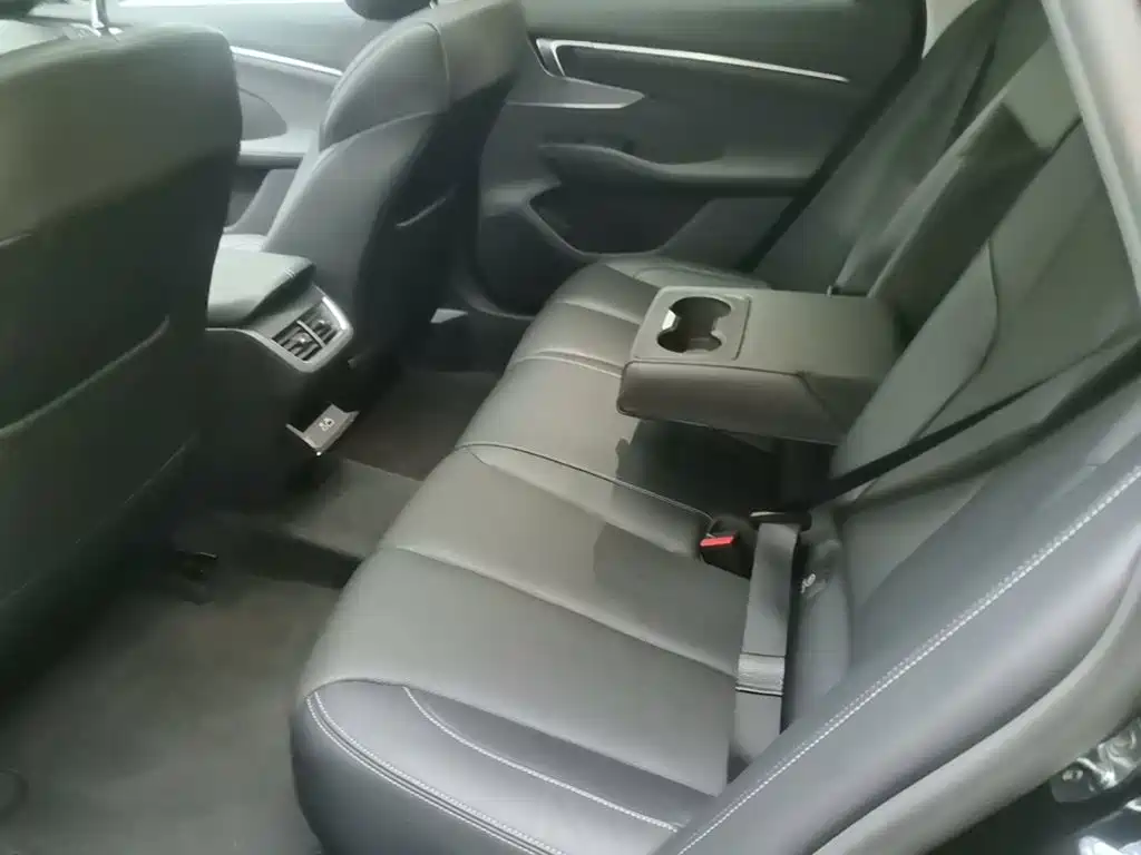 Buick LaCrosse — миниатюра 17