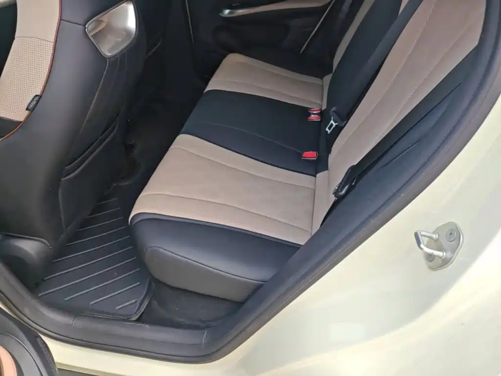 BYD Dolphin — миниатюра 17