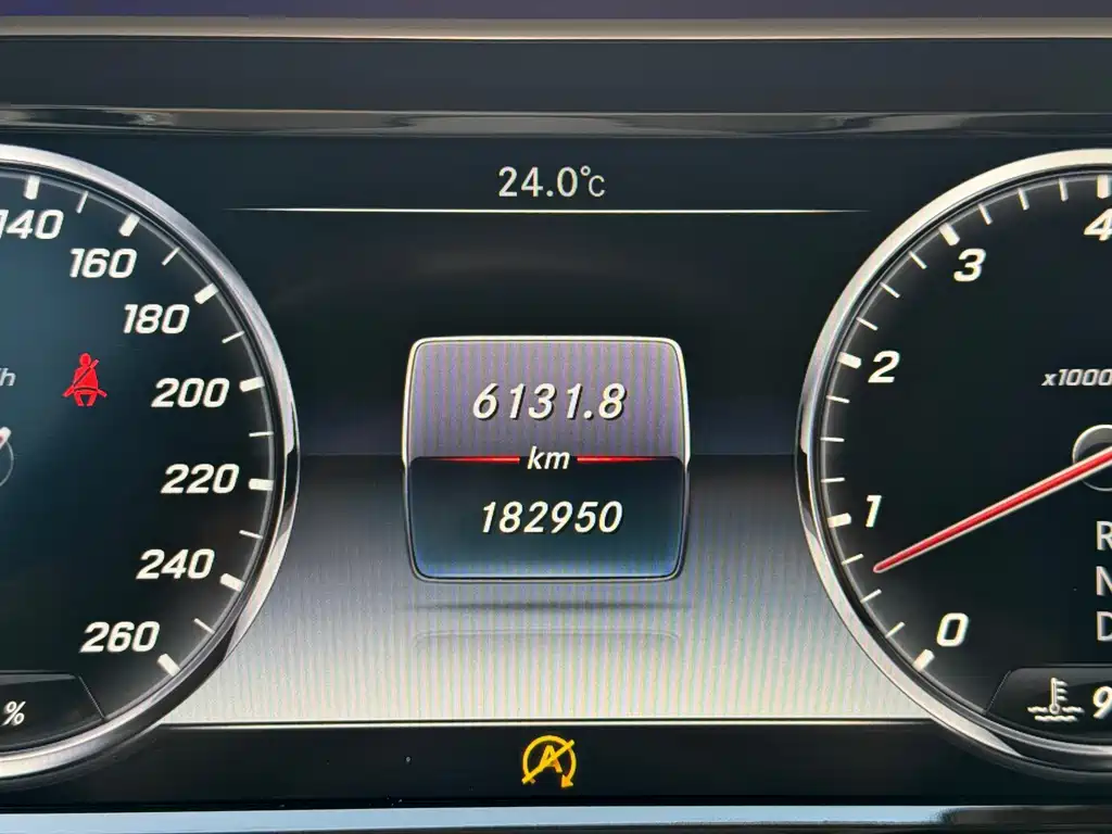 Mercedes-Benz S-Class — миниатюра 20