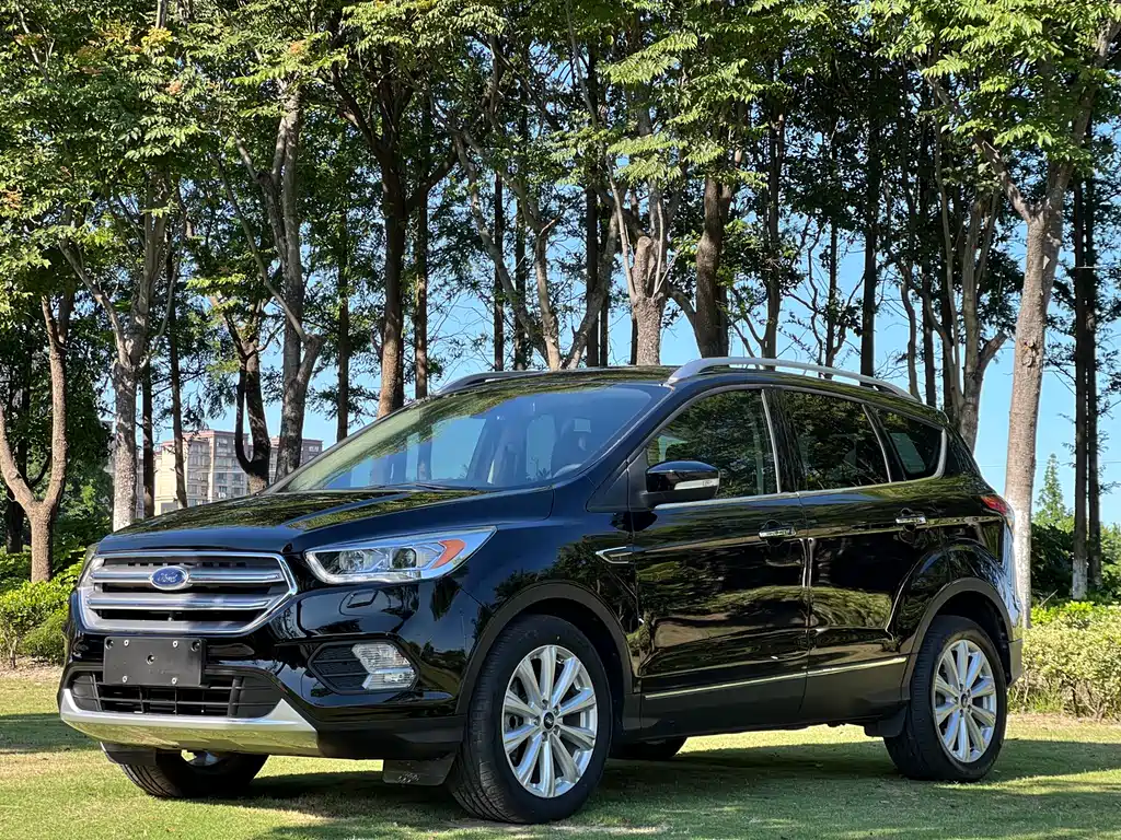 Ford Kuga 2016