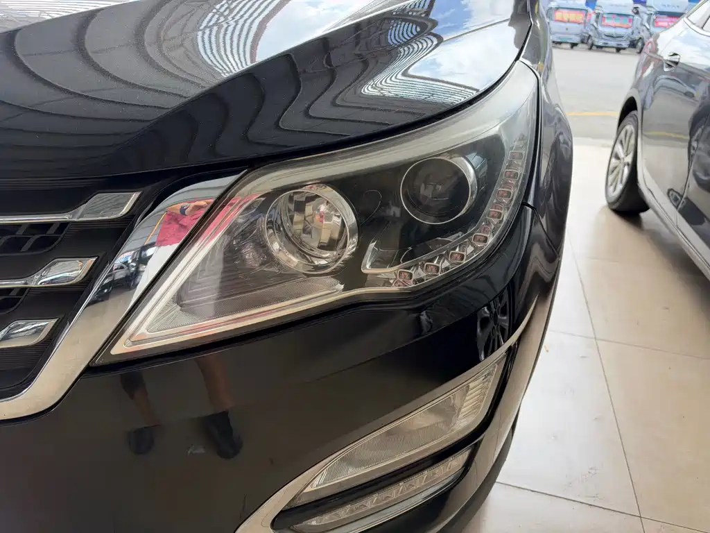 Baojun 560 — миниатюра 2
