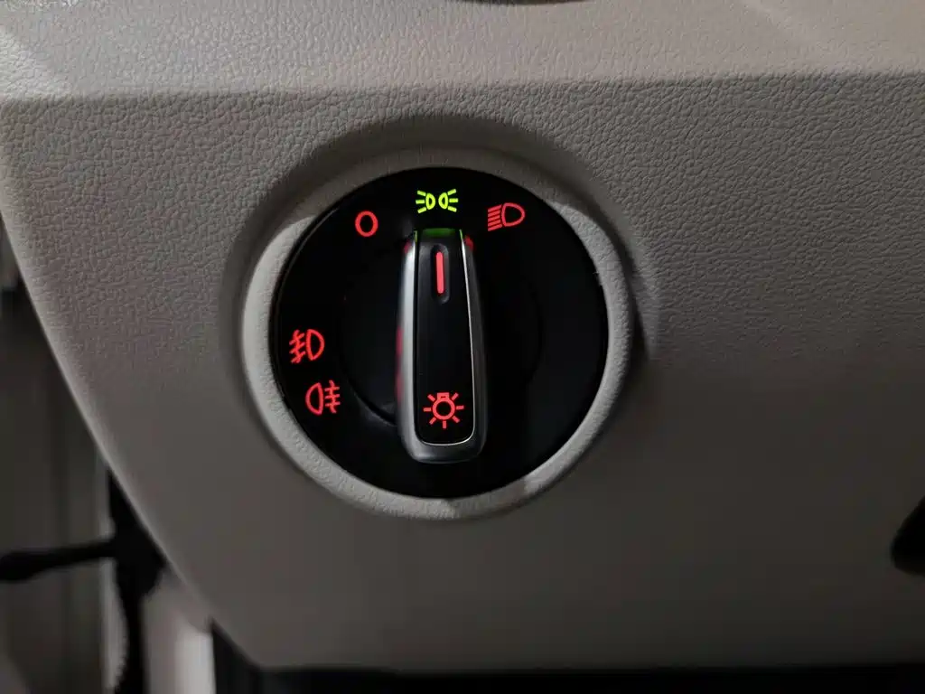 Volkswagen up! — миниатюра 21
