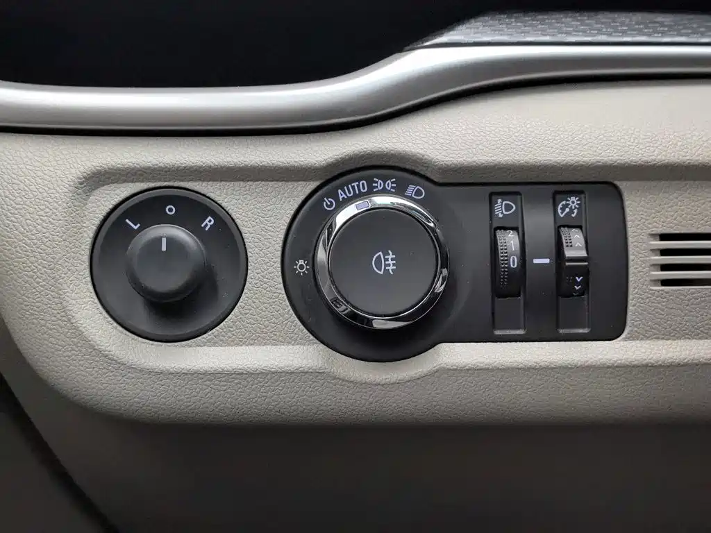 Buick Excelle — миниатюра 21