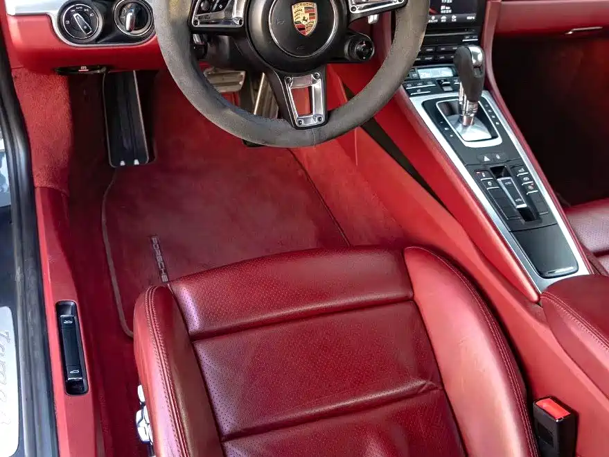 Porsche 911 — миниатюра 5