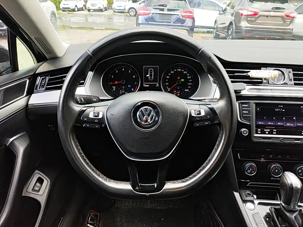 Volkswagen Magotan — миниатюра 11