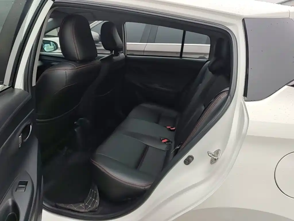Toyota Vios FS — миниатюра 13