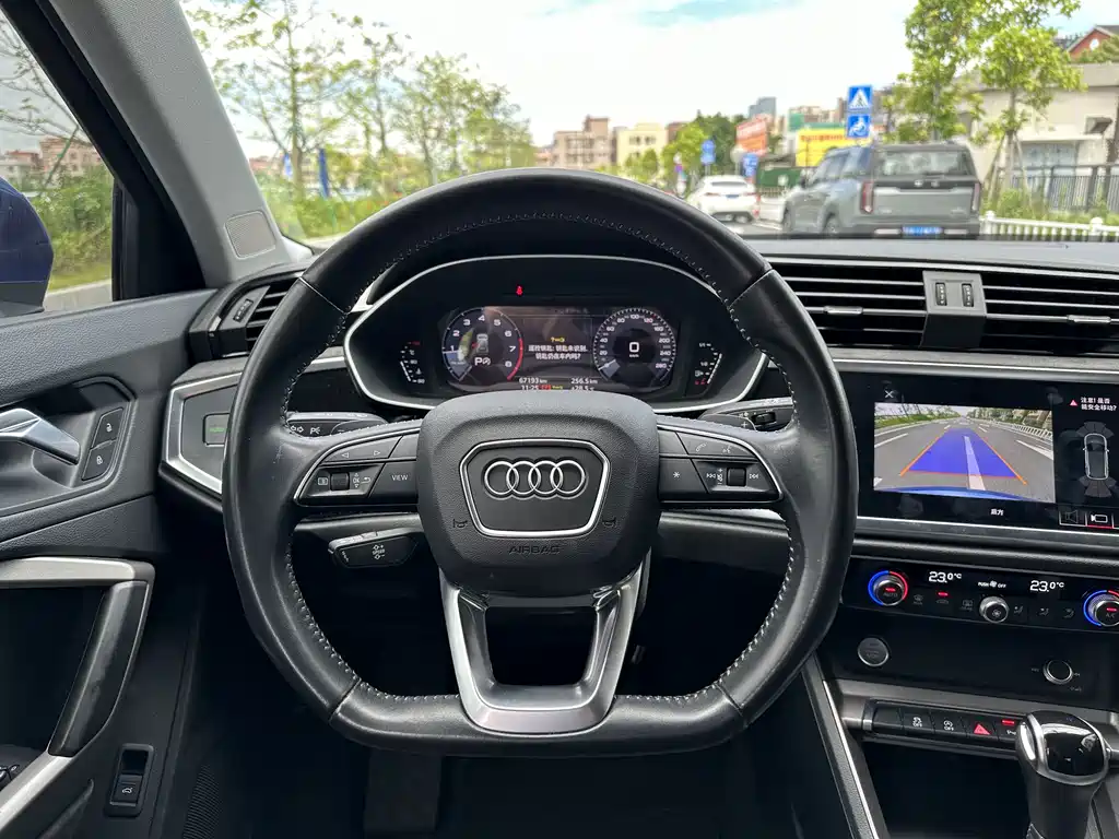 Audi Q3 — миниатюра 14