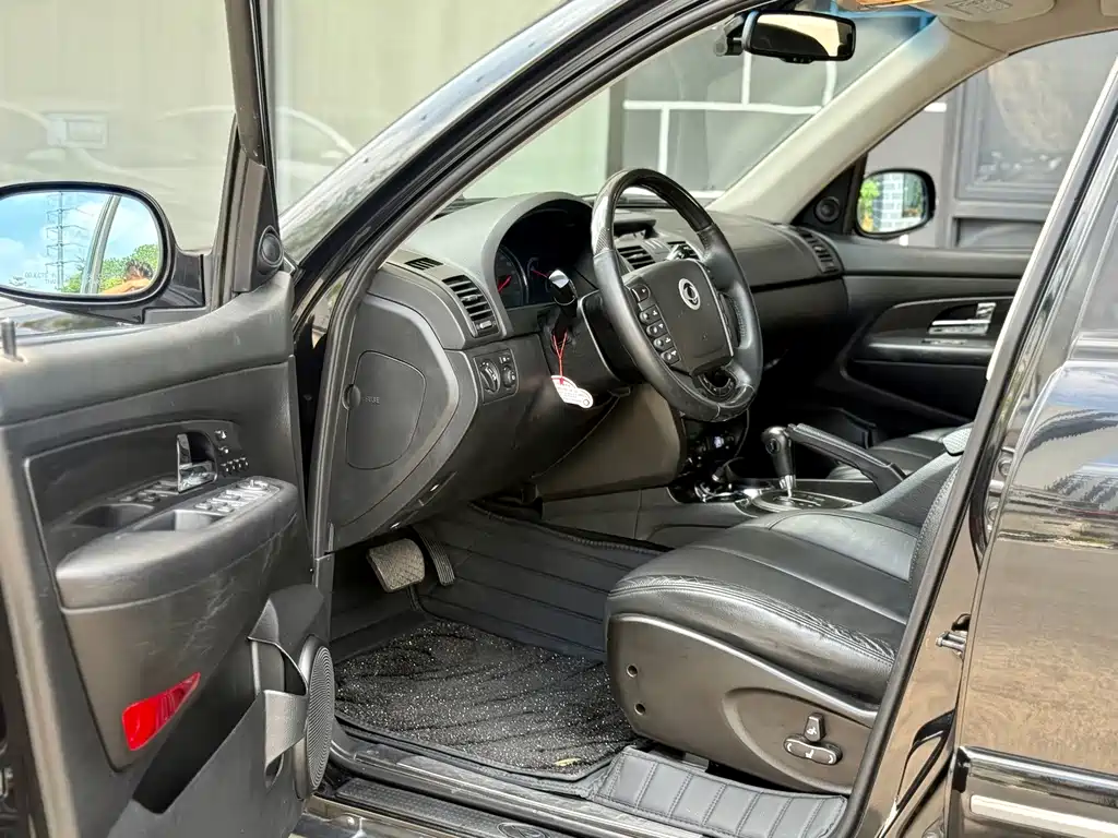 SsangYong Rexton — миниатюра 9