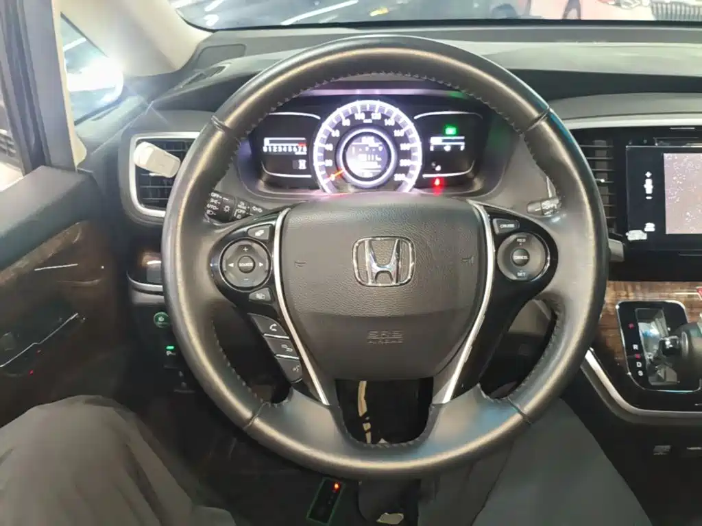 Honda Odyssey — миниатюра 11