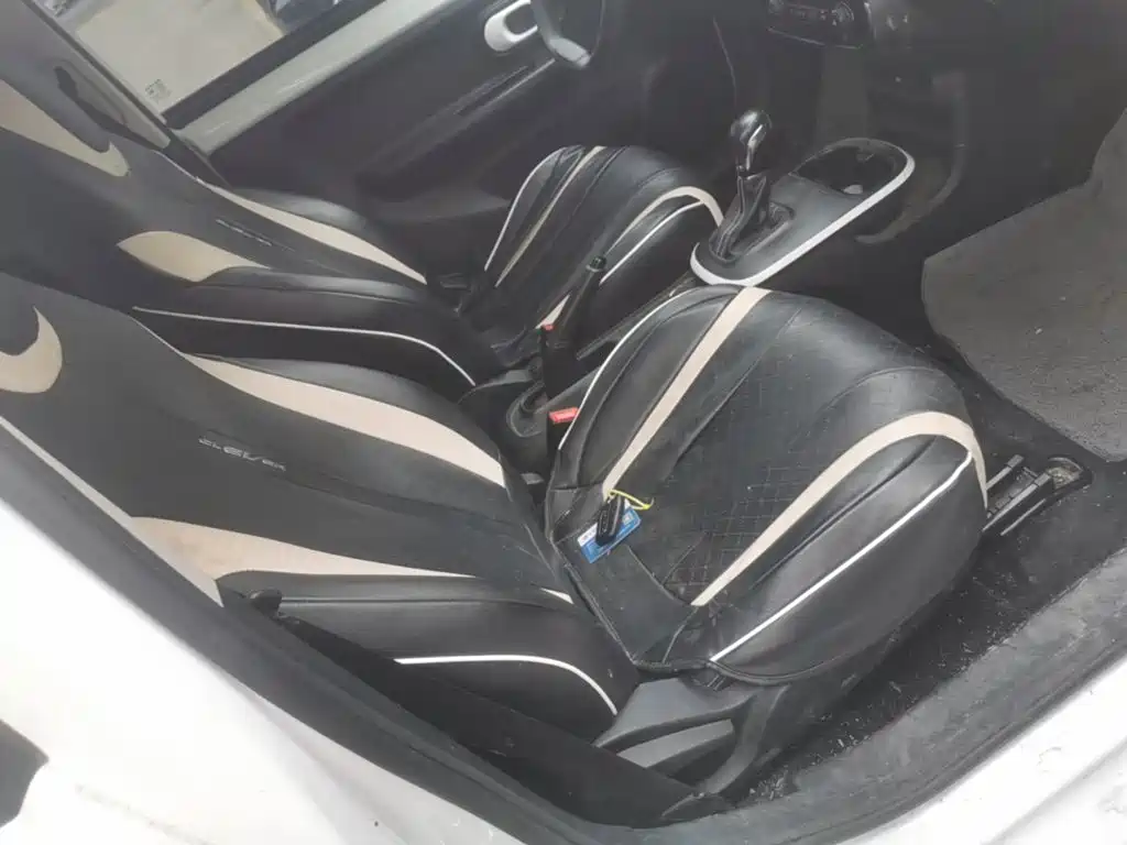 Roewe Clever — миниатюра 25