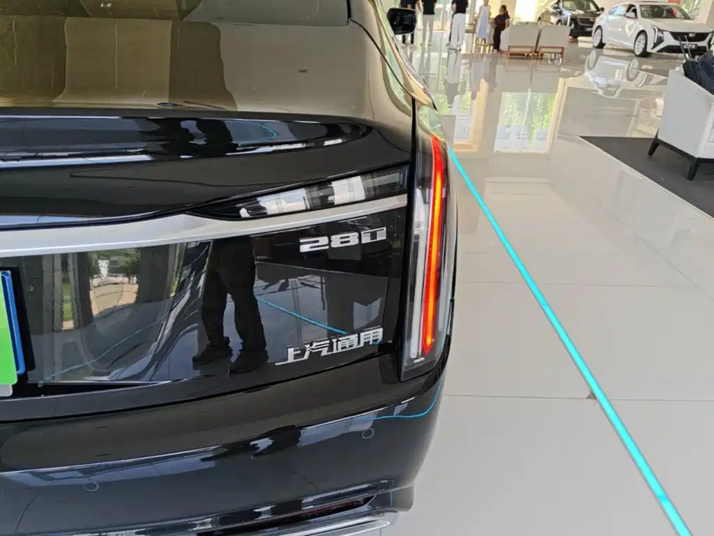 Cadillac CT6 — миниатюра 8