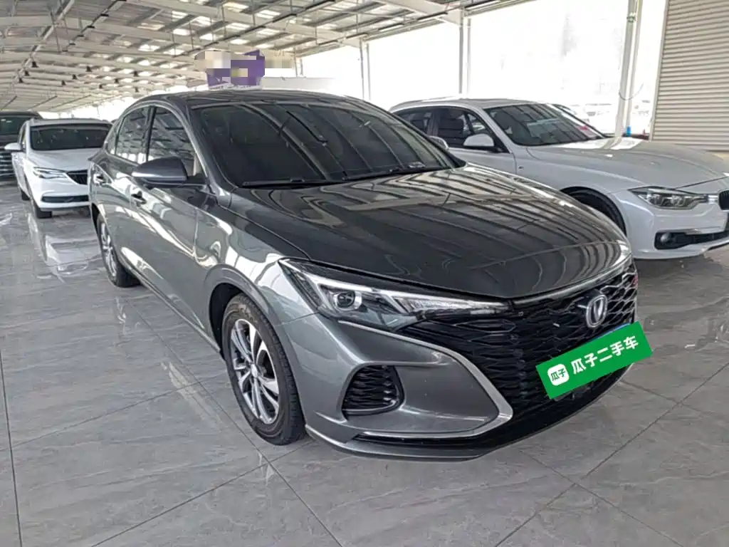Changan Eado — миниатюра 4