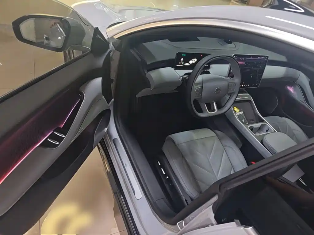 NIO ET5T — миниатюра 16