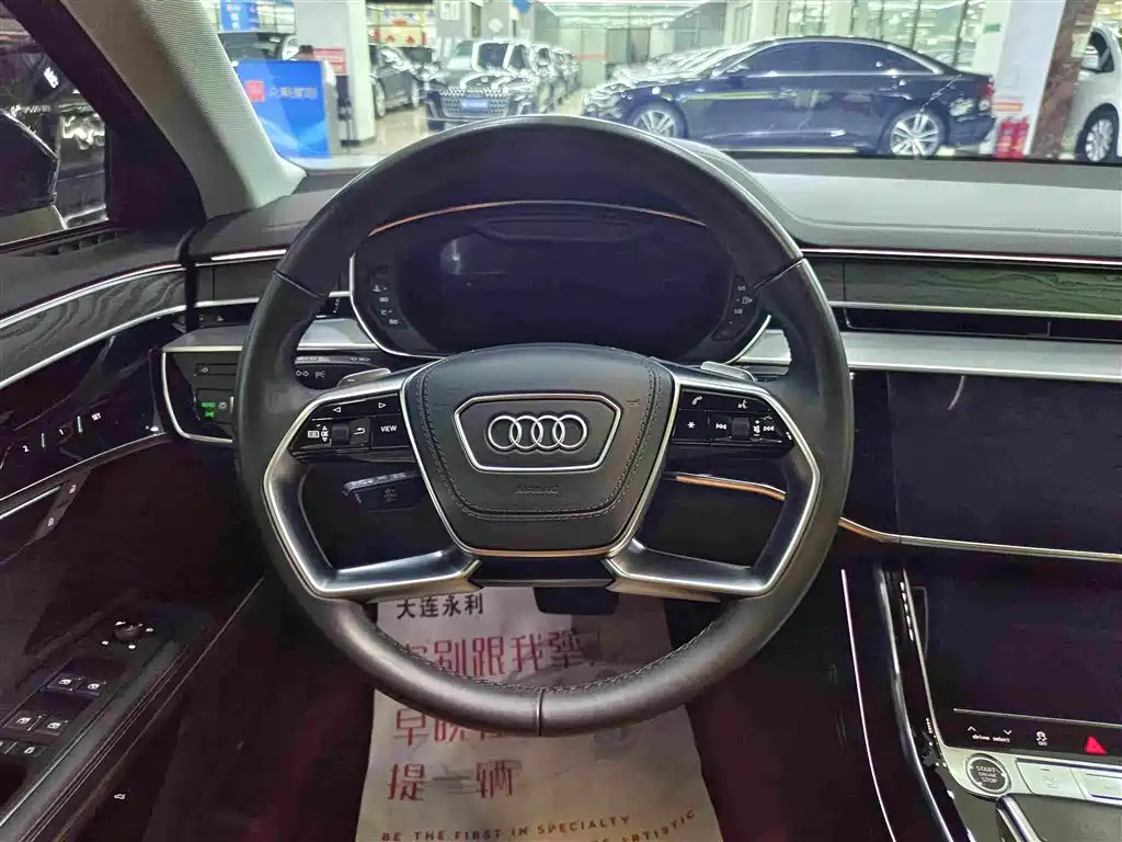 Audi A8 — миниатюра 8