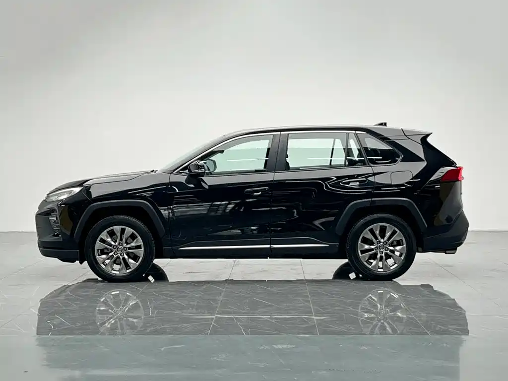 Toyota Wildlander — миниатюра 3
