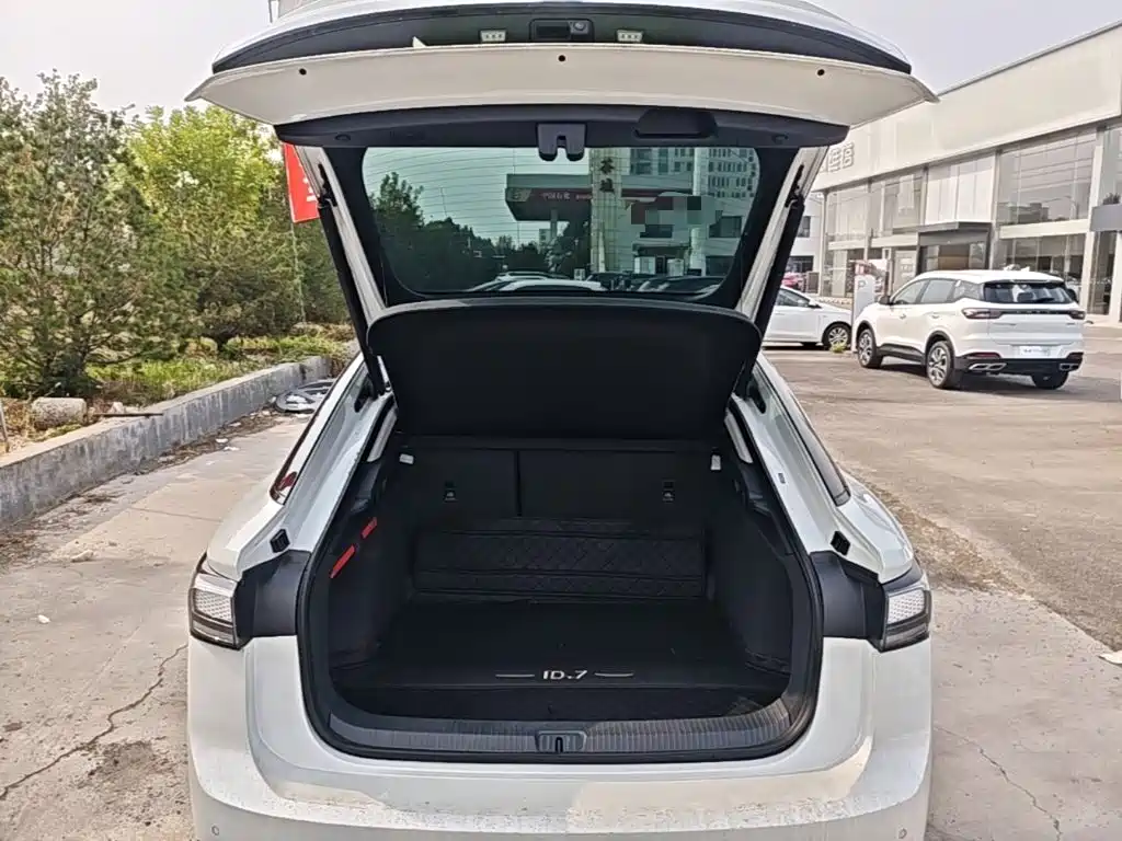 Volkswagen ID.7 VIZZION — миниатюра 19