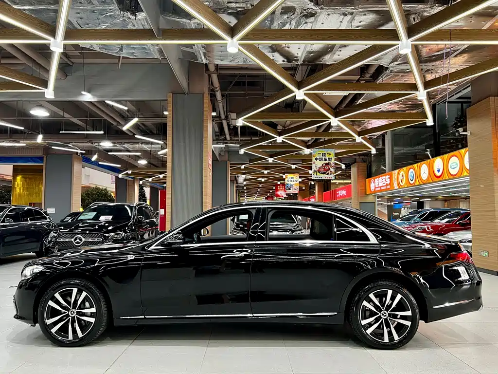 MERCEDES-BENZ S CLASS