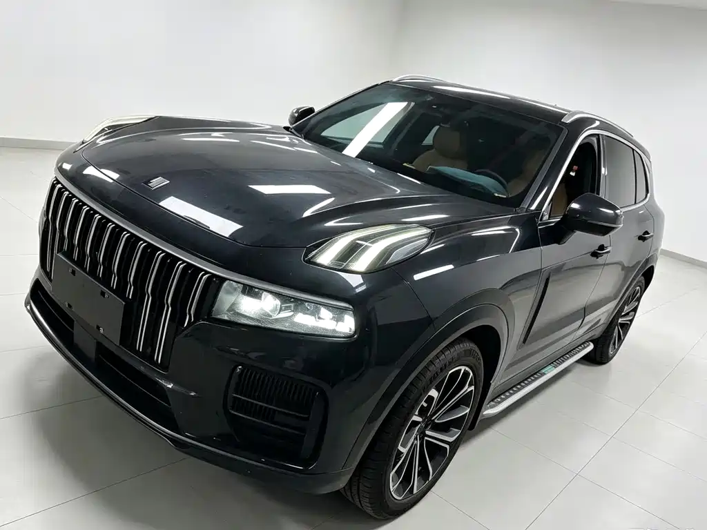 Lynk & Co 09