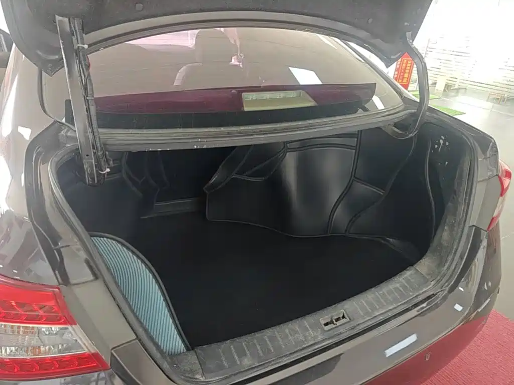 Nissan Sylphy — миниатюра 19