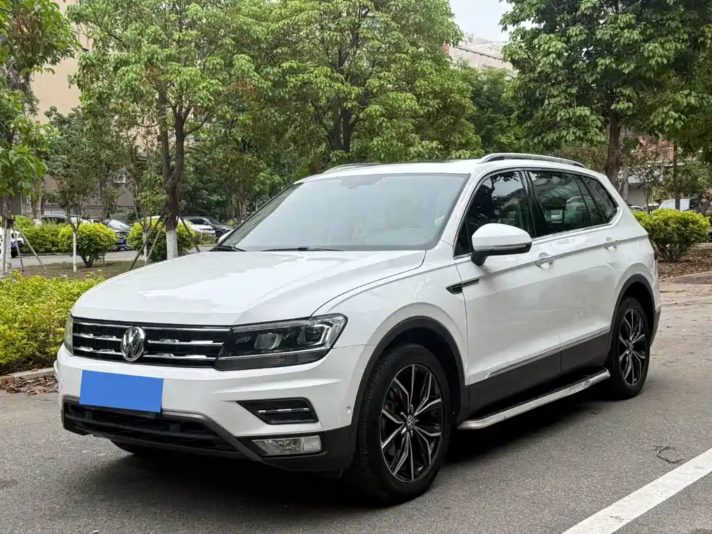 Volkswagen Tiguan L 2020