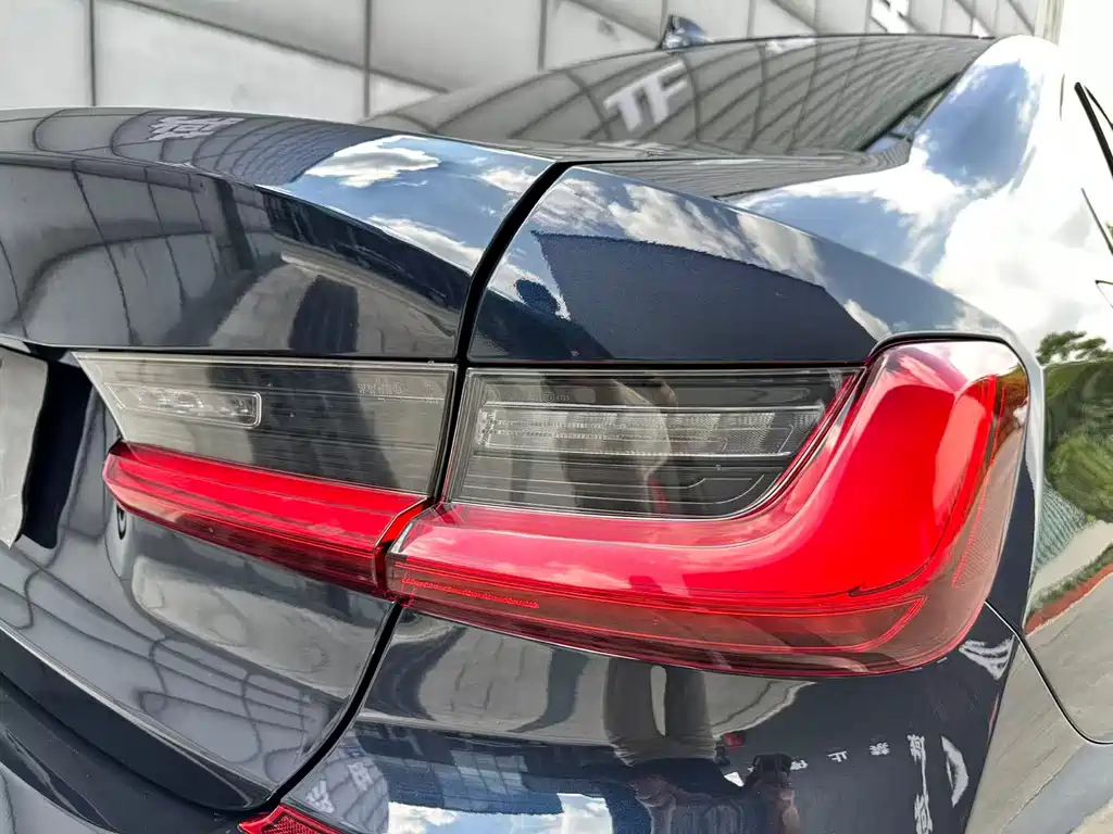 BMW 3 Series — миниатюра 31