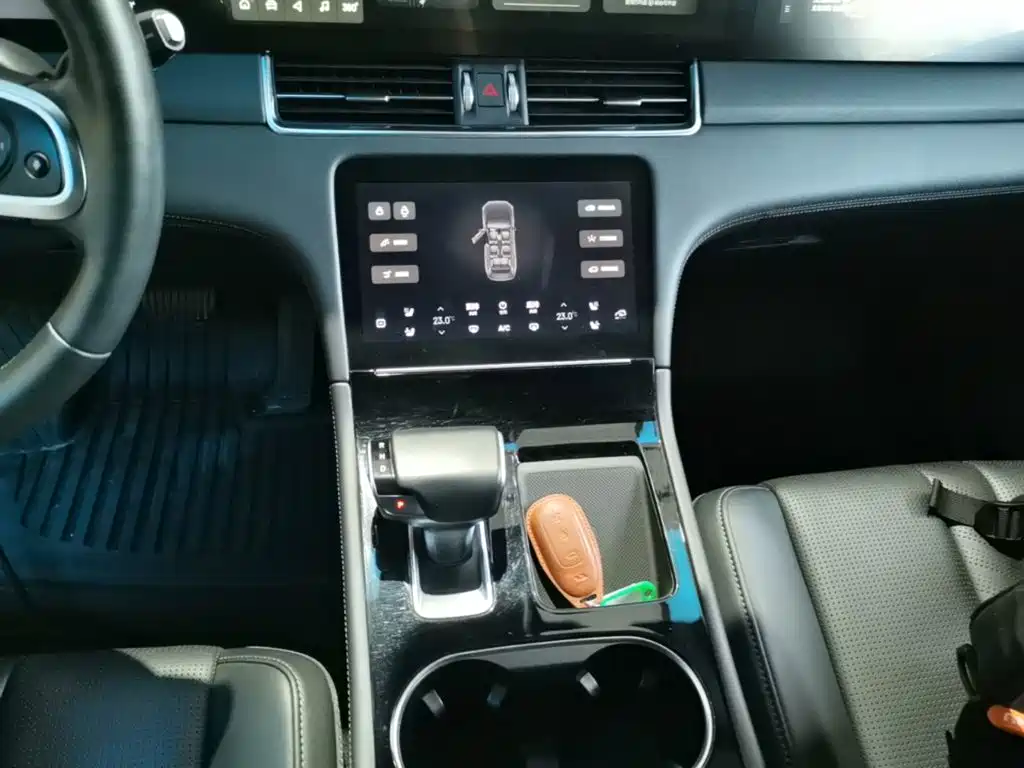 Li Auto Li ONE — миниатюра 14