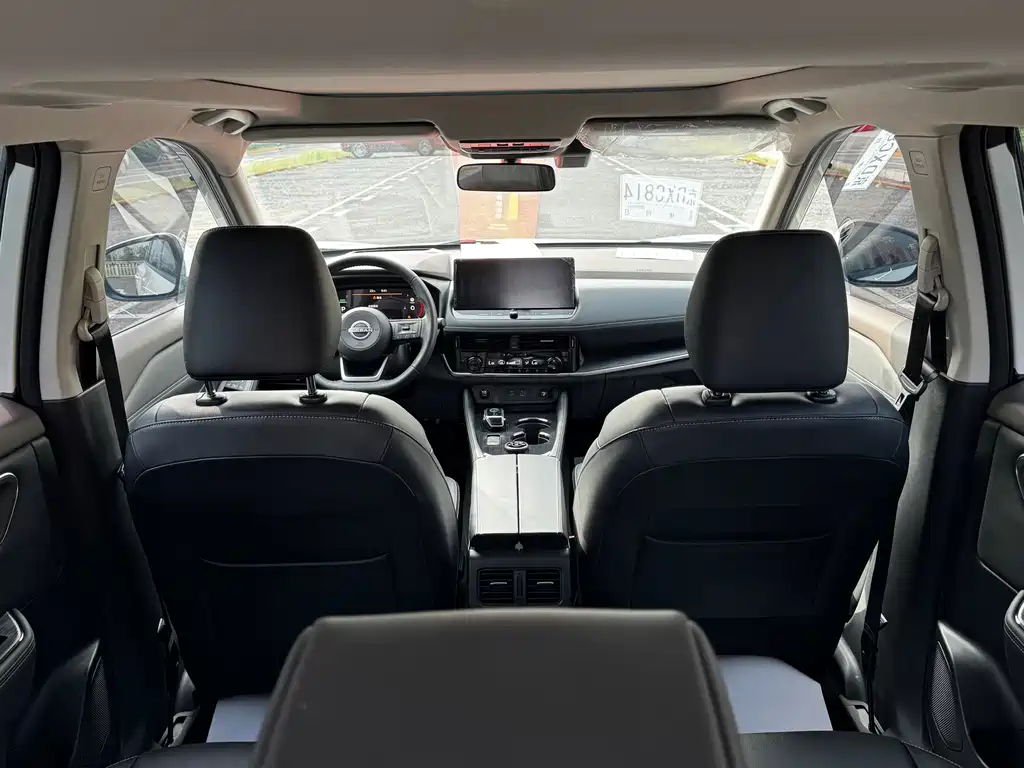 Nissan X-Trail — миниатюра 25