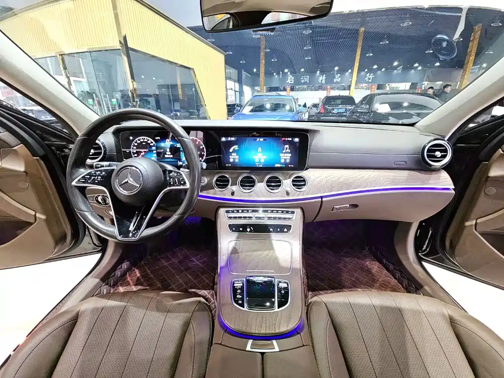 Mercedes-Benz E-Class — миниатюра 4