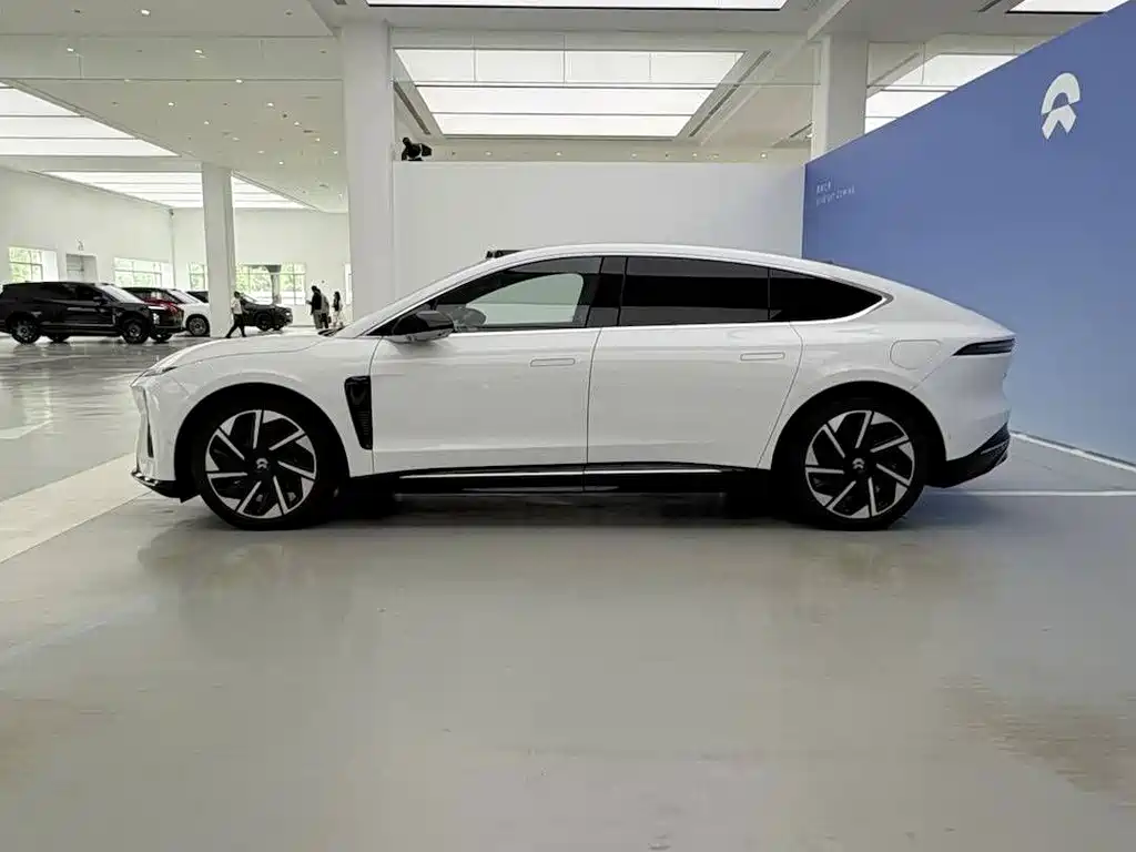 NIO ET9 — миниатюра 5