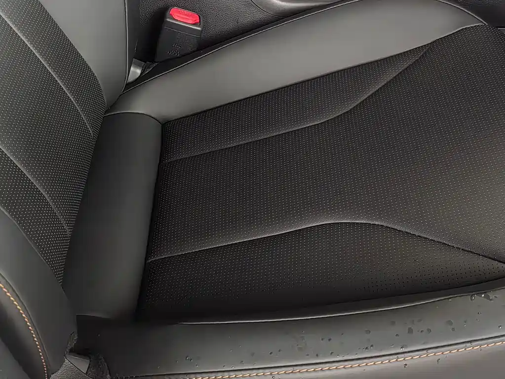 Toyota Corolla — миниатюра 10