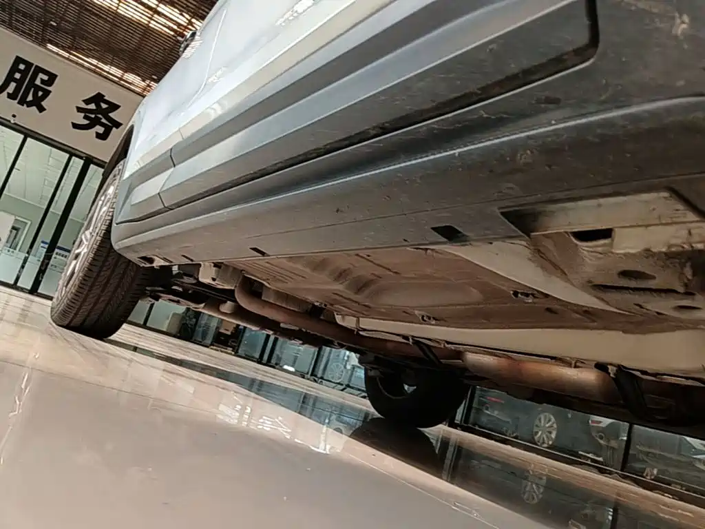 Geely Binyue — миниатюра 21
