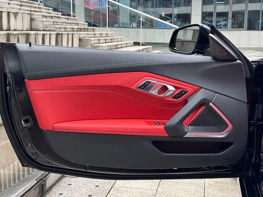 BMW Z4 — миниатюра 10
