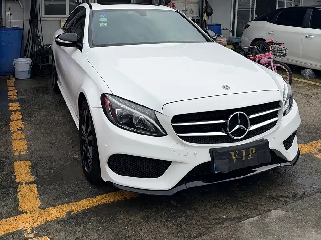 Mercedes-Benz C-Class — миниатюра 3