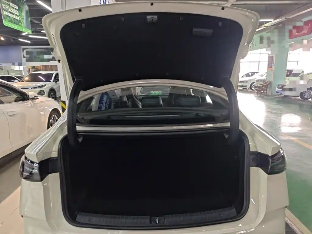BYD Seal 06 — миниатюра 19
