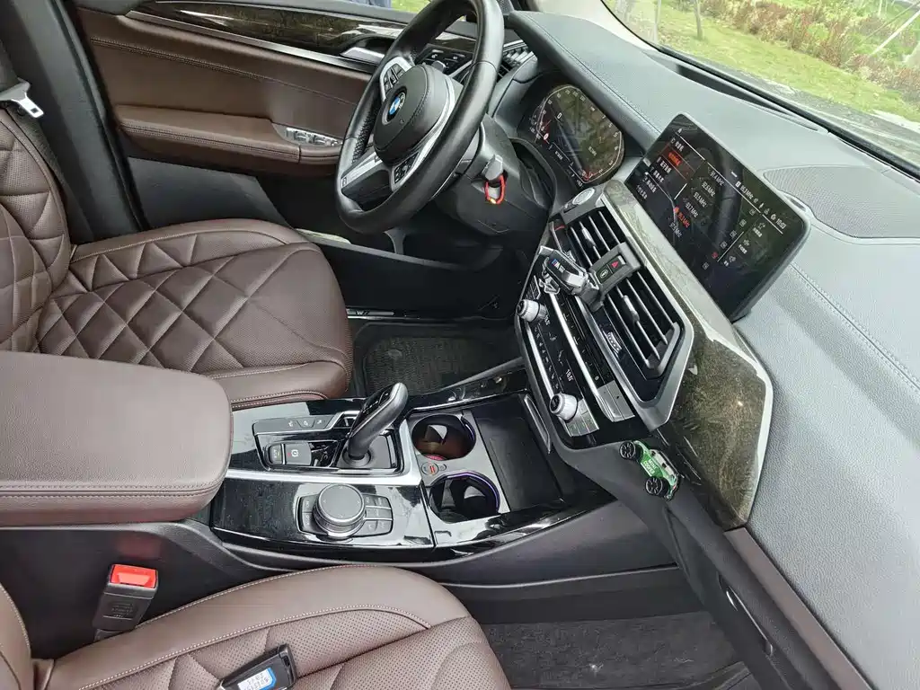 BMW X3 — миниатюра 6