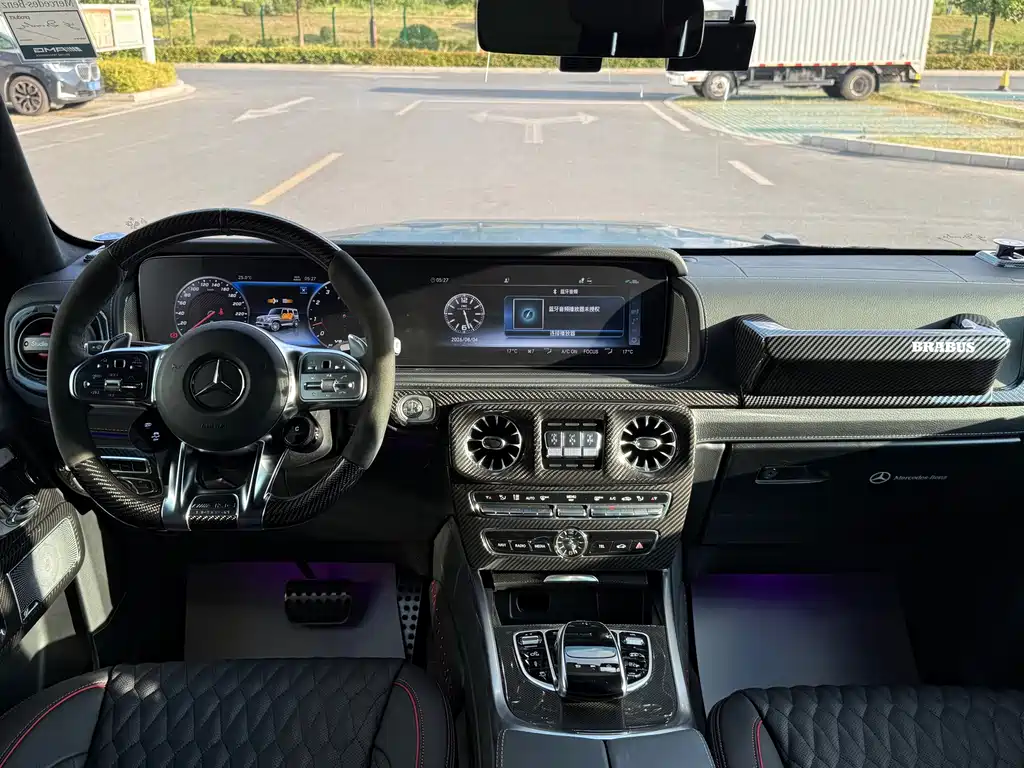 Mercedes-Benz G-Class — миниатюра 12