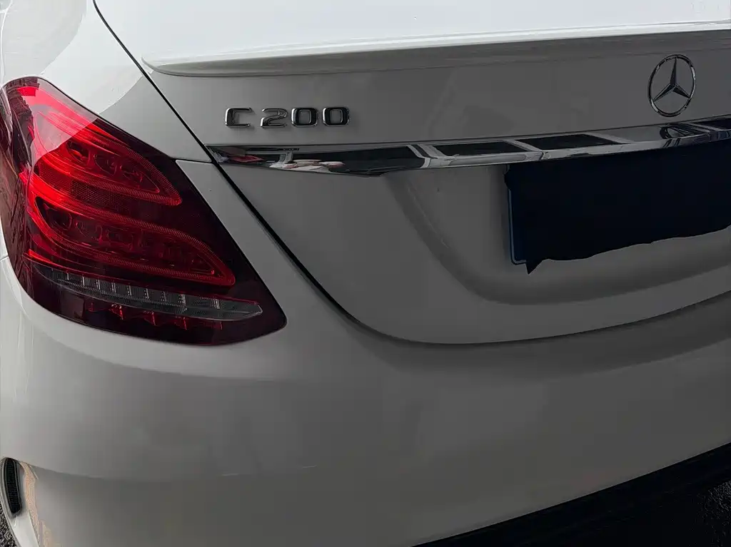 Mercedes-Benz C-Class — миниатюра 5