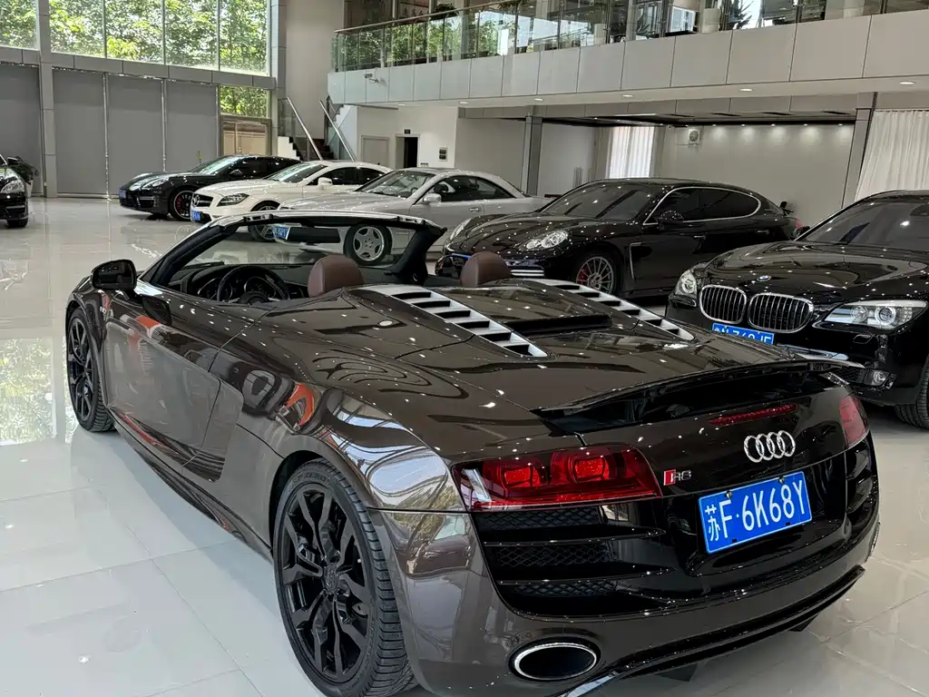 Audi R8 2011 Spyder 5.2 FSI quattro