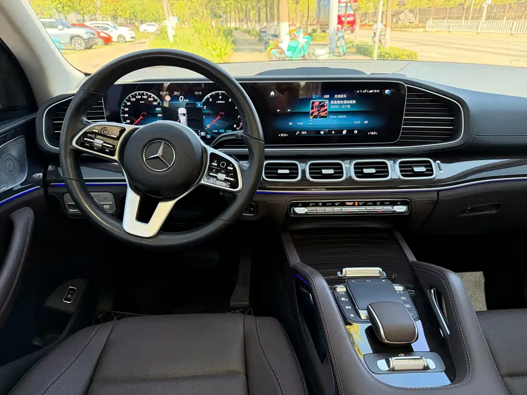 Mercedes-Benz GLS — миниатюра 6