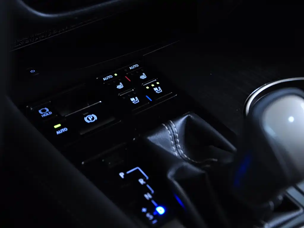 Lexus RX — миниатюра 12