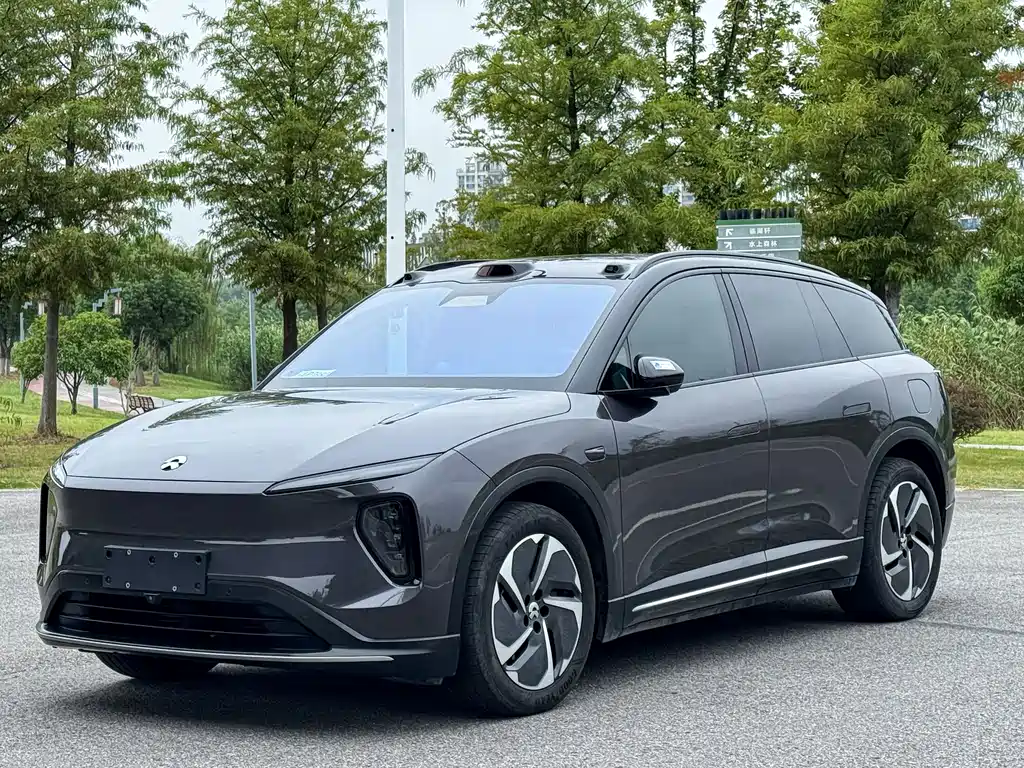 NIO ES6