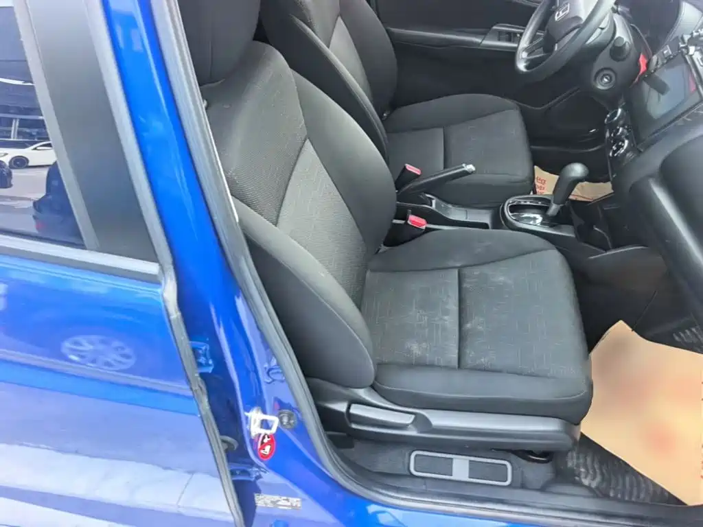 Honda Fit — миниатюра 25
