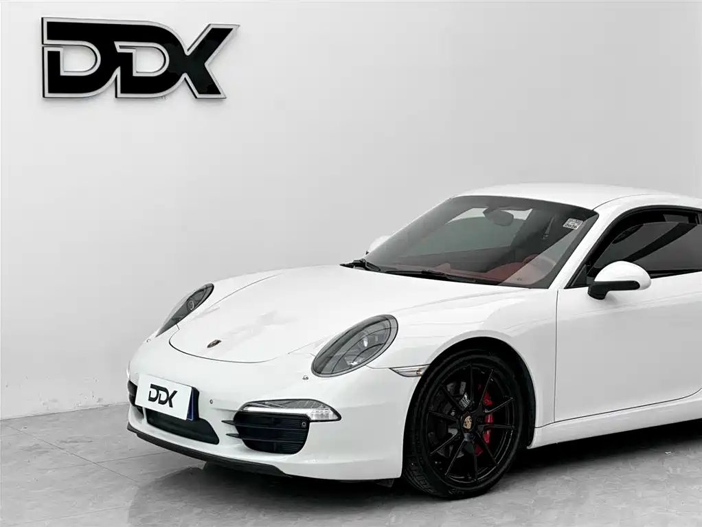 Porsche 911 2012 Carrera S 3.8L