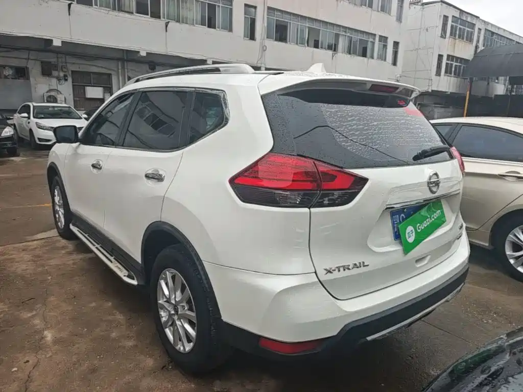 Nissan X-Trail — миниатюра 5